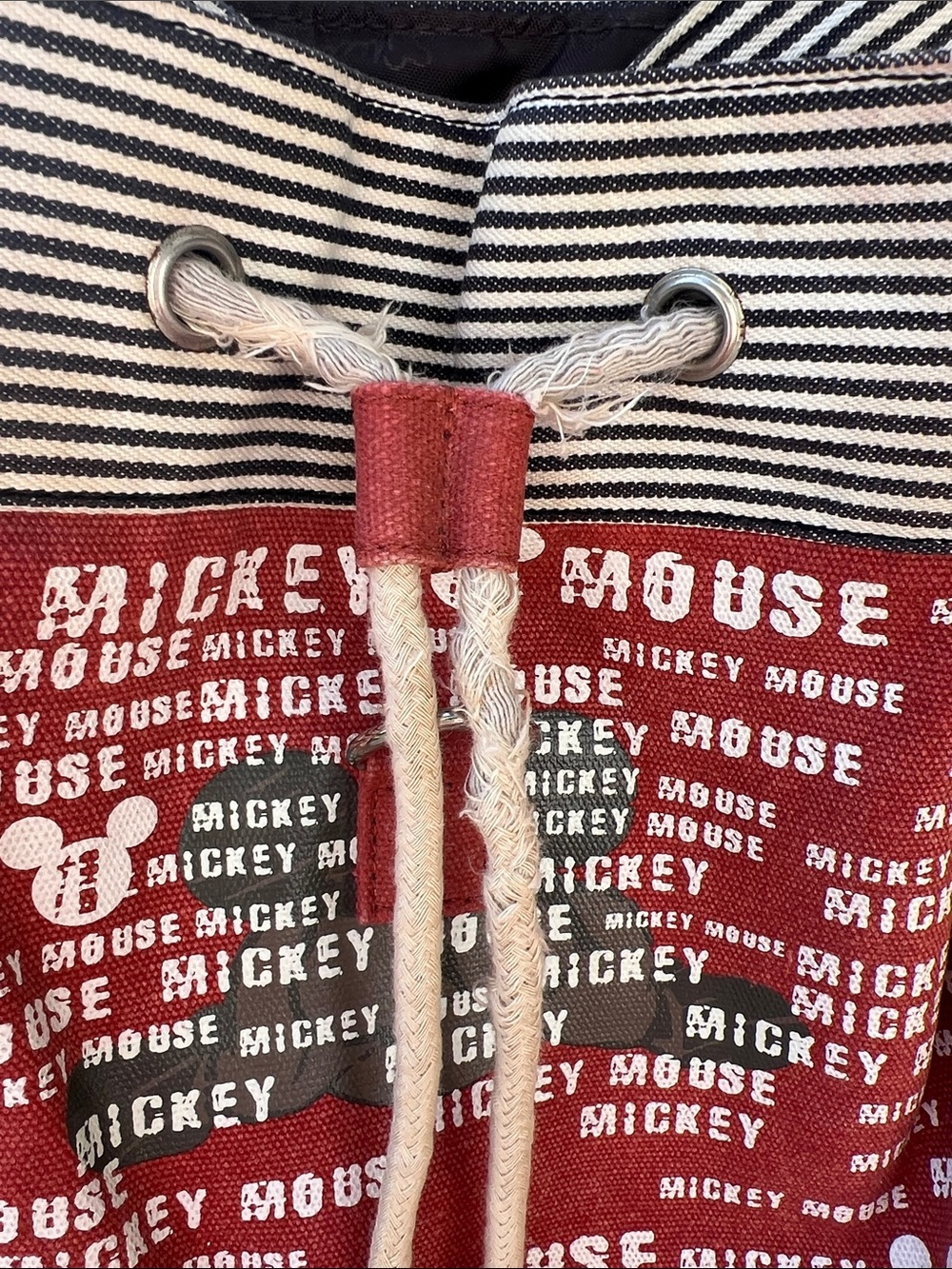 Mickey Mouse Red Canvas Drawstring Backpack - Picture 4 of 6
